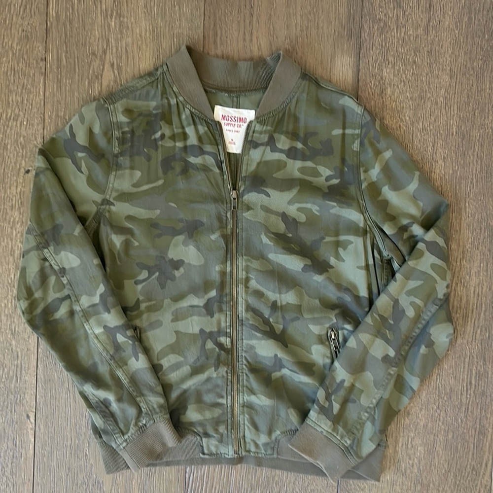 Light Weight Camouflage Jacket - Picture 9 of 9